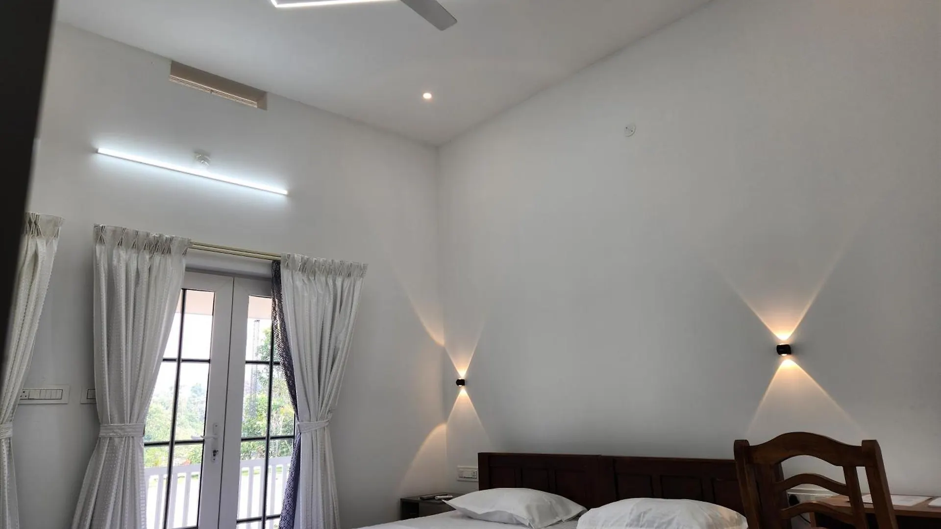 Uthuppan'S Holidayhome Udumbanshola Holiday home